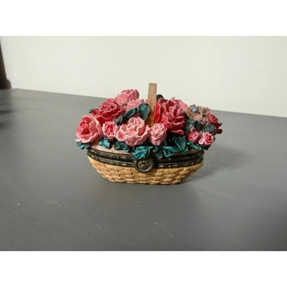 Uncle Beans Treasure Boxes - Peony Basket w/ Petal - 392158LB - 2005